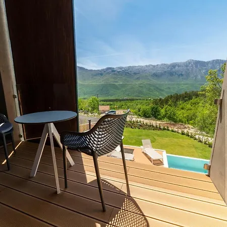 Argento فيلة Zagvozd