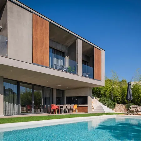 Willa Argento Zagvozd