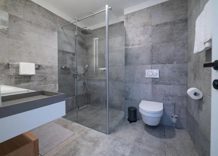 Argento Вилла *