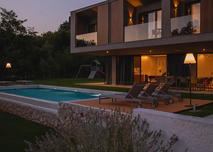 Argento Villa